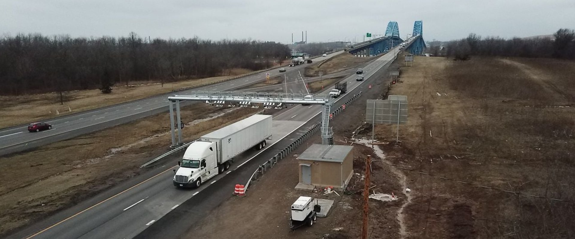 Unlimited Commercial Truck Tolls: Is it Possible?
