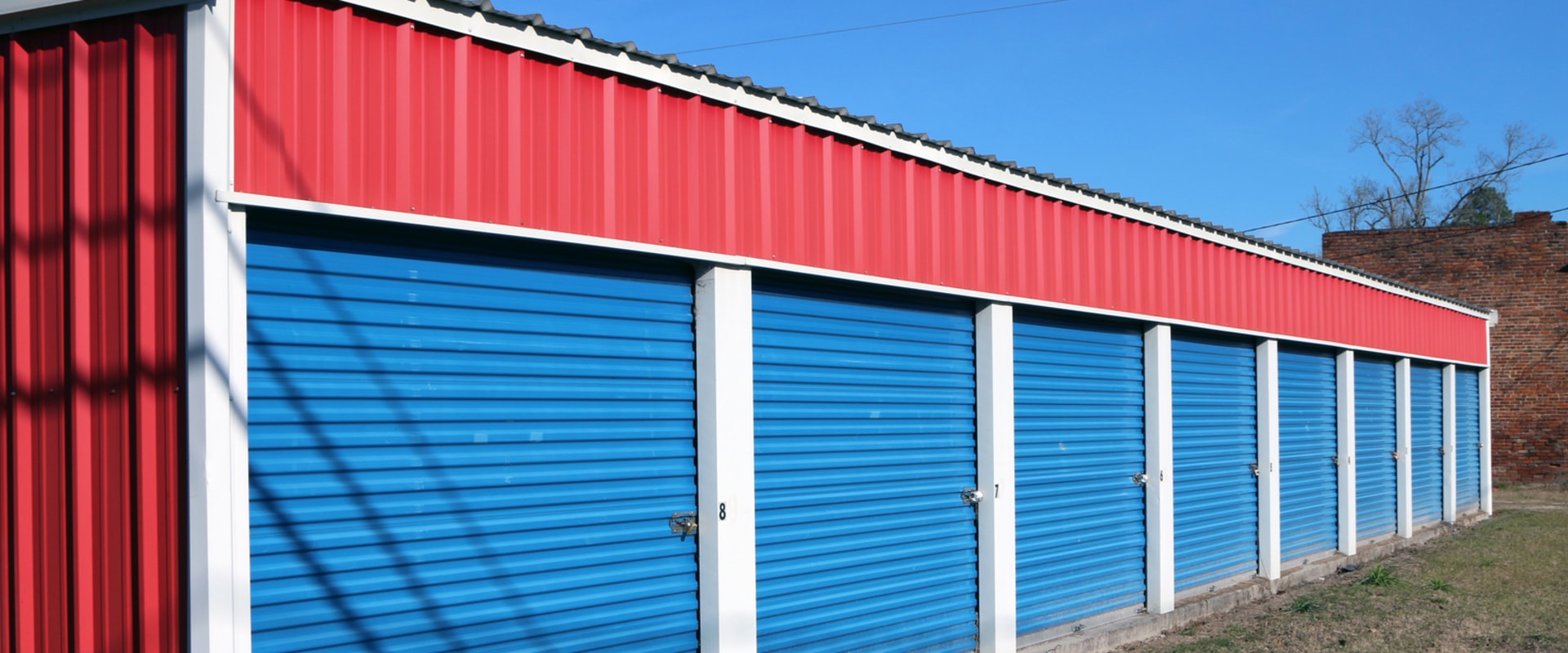 Driving Savings: Self Storage Solutions In Lorain, OH, To Cut Commercial Truck Tolls